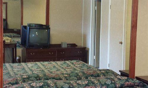 Olde Court Inn Wheeling Ngoại thất bức ảnh